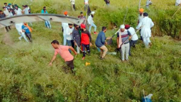 கார் மோதி மரணம் 