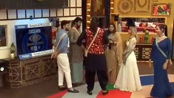 விஜய் டிவியின் செல்லப்பிள்ளை 