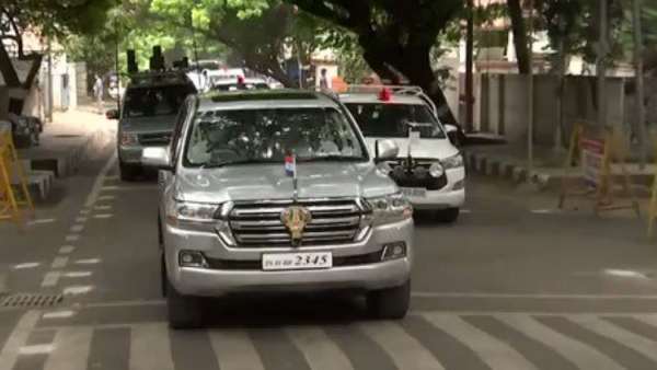 சைரன் வாகனம் 