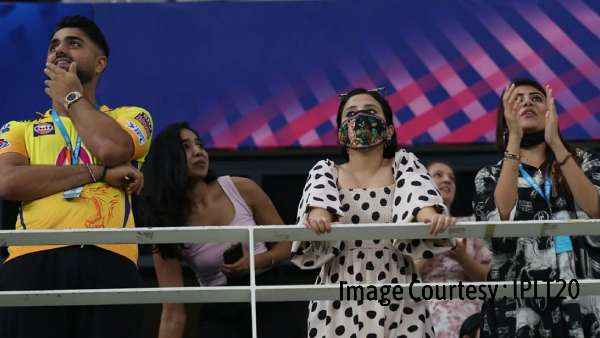 தோனி மகள் ஜிவா 