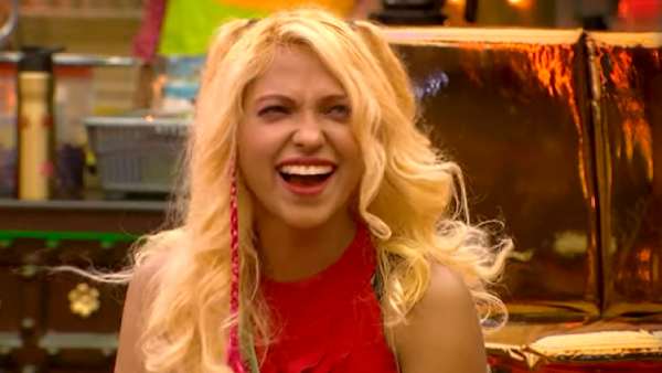 குதர்க்கமான ரிவ்யூ குதர்க்கமான ரிவ்யூ