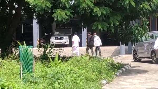  தீவிர விசாரணை 