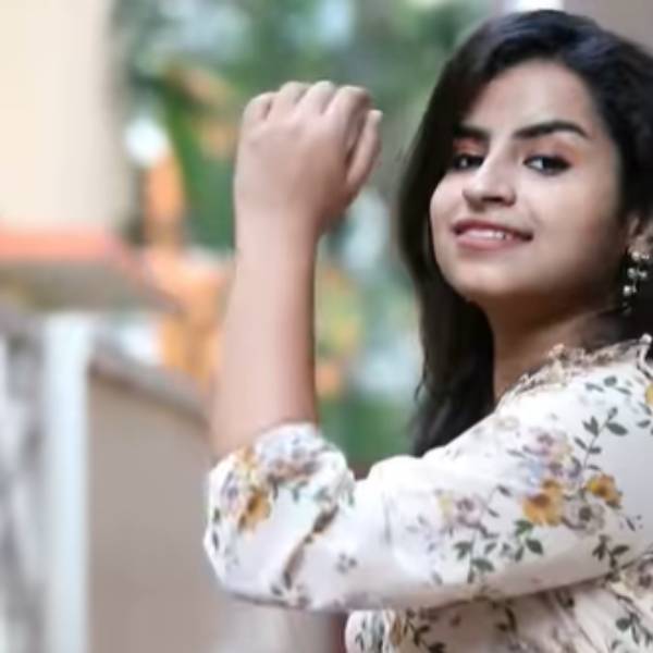 அடடா. ..அழகு சிவாங்கி