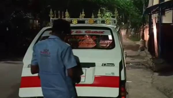 இறந்துகிடந்த சந்திரசேகர் 