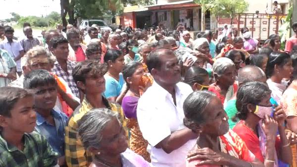 அதிமுகதான் ஆளும் கட்சி 