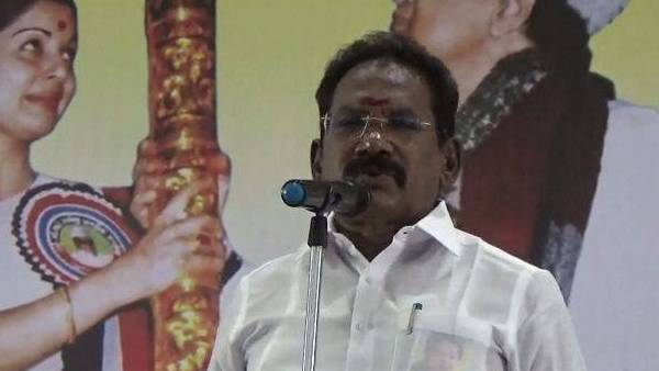 இரு பெரும் தலைவர்கள் 