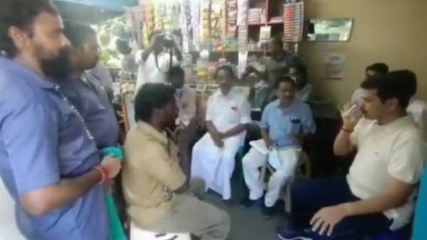 கரூரில் அமைச்சர்