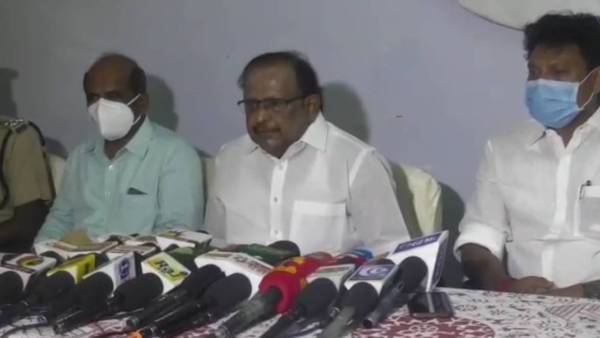 கைதிகள் விடுதலை