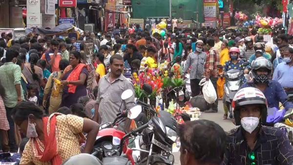 பட்டாடைகள் 