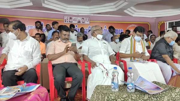 அதிமுக ஆட்சிக்கு வந்திருக்க கூடாது 