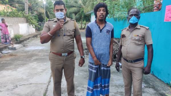 போலீசார் எச்சரிக்கை 