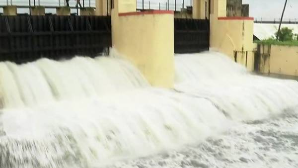 புழல் ஏரி திறப்பு