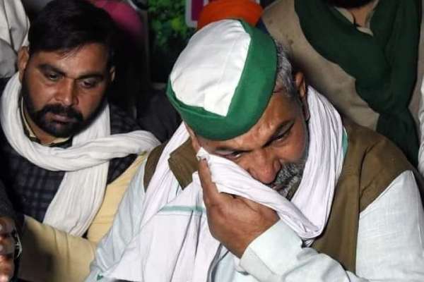 Rakesh Tikait the farmers union leader who made the Modi government to repeal farm laws 