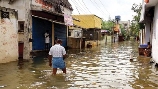 4 மாவட்டங்களுக்கு விடுமுறை