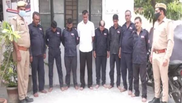 உயர்ந்த கட்டிடங்கள் 