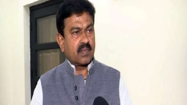 விவசாயிகள் கோரிக்கை விவசாயிகள் கோரிக்கை