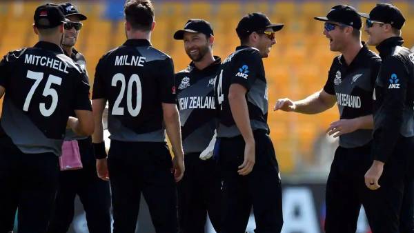 அதே நீசம் 