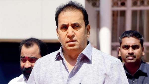 அனில்தேஷ்முக் அதிரடி கைது 