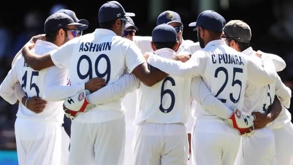  இதுதான் அணி 