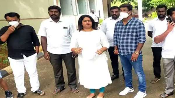  ஆளுங்கட்சி என்பதால் புகார் அளிக்கவில்லை, கொச்சி அமலாக்கத்துறையில் புகார்