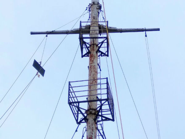 3-ம் எண் புயல் எச்சரிக்கை கூண்டு 
