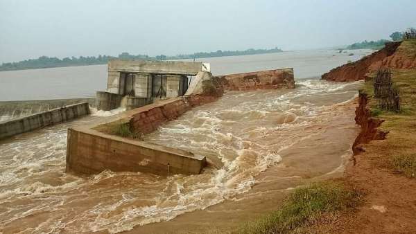  வெள்ளப்பெருக்கு 