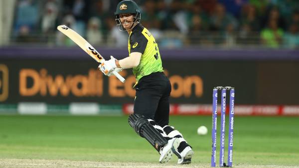 ஹபீஸ் பந்து வீச்சு ஹபீஸ் பந்து வீச்சு