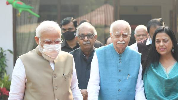 மூத்த தலைவர் அத்வானி 