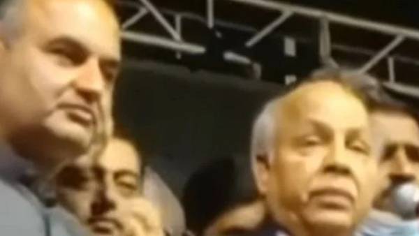  சிறுபான்மையினர்