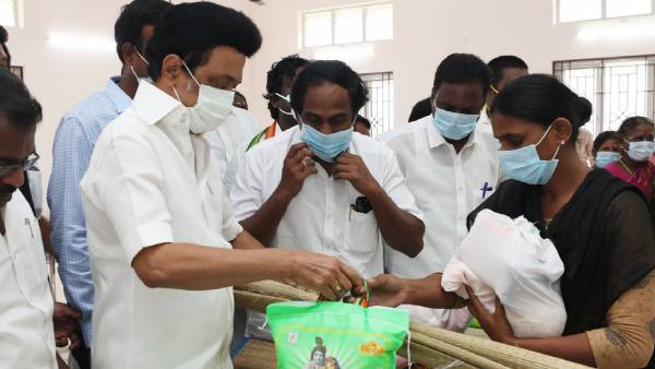 நிவாரண உதவி 