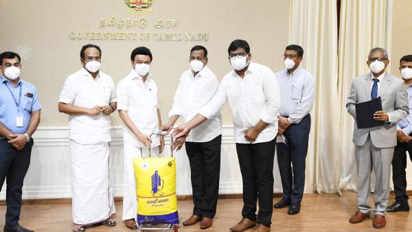 2 ஆண்டுகள் நோ அப்டேட் 