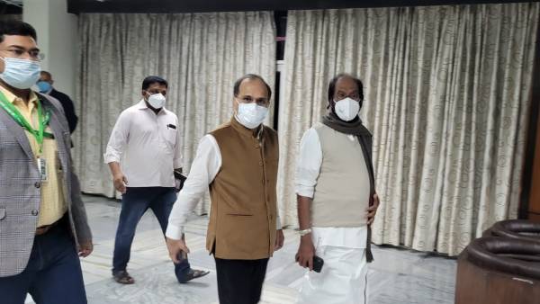 எதிர்க்கட்சிகள் கூட்டம் 