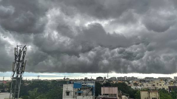 காற்று வீசும் காற்று வீசும்