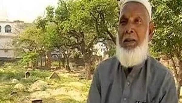 கலவரத்தில் கொலை 