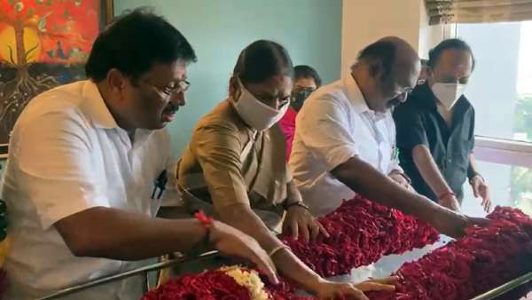  ஓடோடி வந்து தானம் செய்த லீலாவதி எம்ஜிஆர் நெகிழ்ச்சி