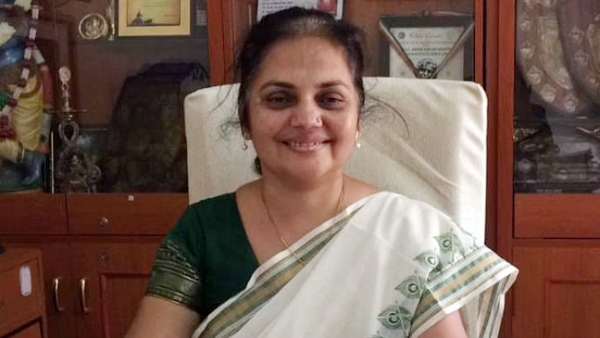  பள்ளி நிர்வாகம்