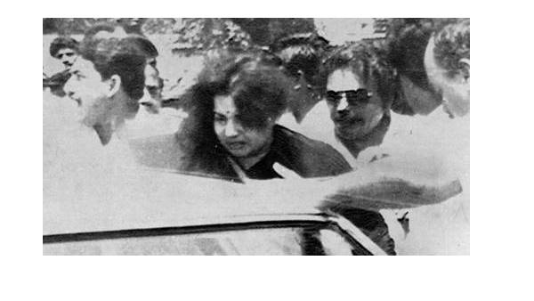 1989-ல் தமிழகத்தில் ஜெ. போட்ட சபதம் 