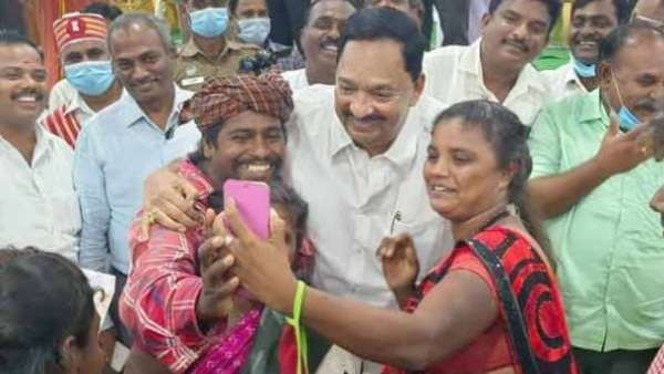 இருளர் சமூக மக்கள் 
