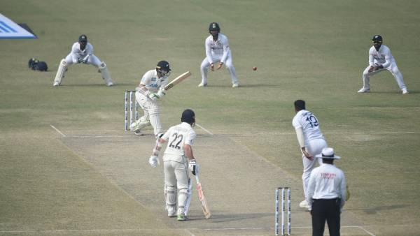 அநியாயமா இருக்கு