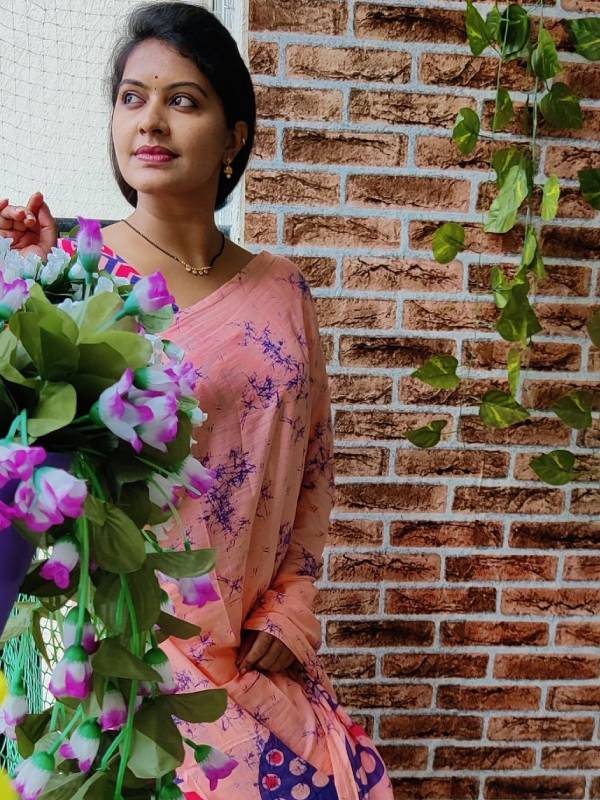 சமூக வலைத்தளத்தில் ஆக்டிவ்