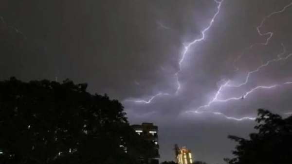 இடியுடன் கூடிய மழை இடியுடன் கூடிய மழை