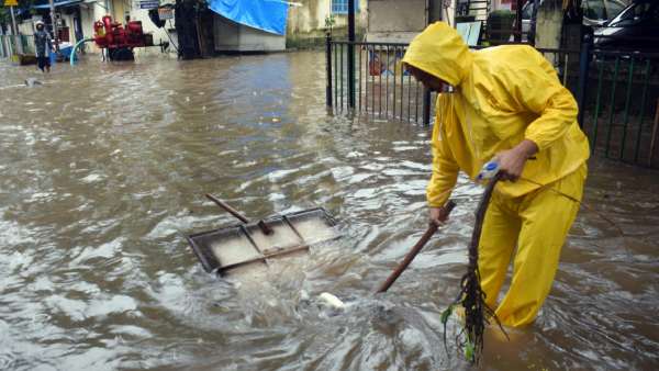 ஊழியர்கள் 