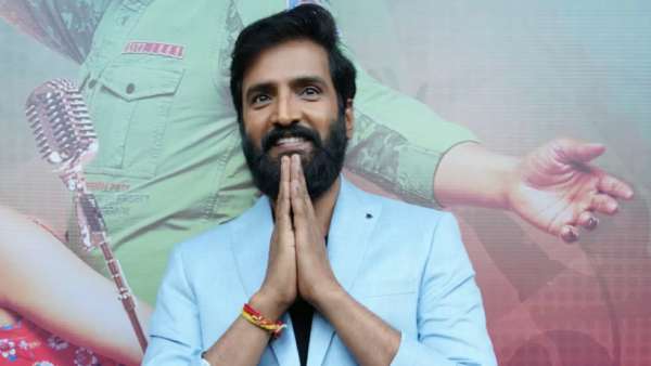 சந்தானத்துக்கு எதிர்ப்பு 