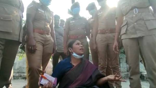 தனிப்படை அமைப்பு 