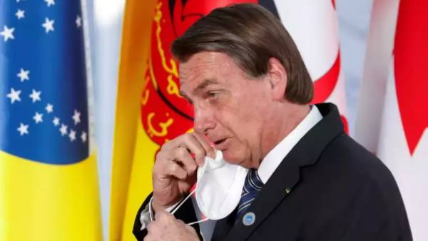  அதிபர் மீது விசாரணை