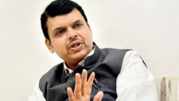 பட்னாவிஸ் பதிலடி 