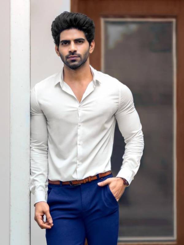 அதிகரித்த ரசிகர்கள்