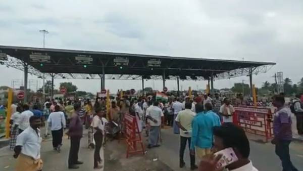 கோர்ட்டை உத்தரவை மீறி வசூல் 