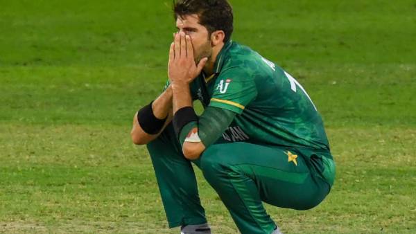 வேறு மாதிரி பந்தே போடவில்லை வேறு மாதிரி பந்தே போடவில்லை