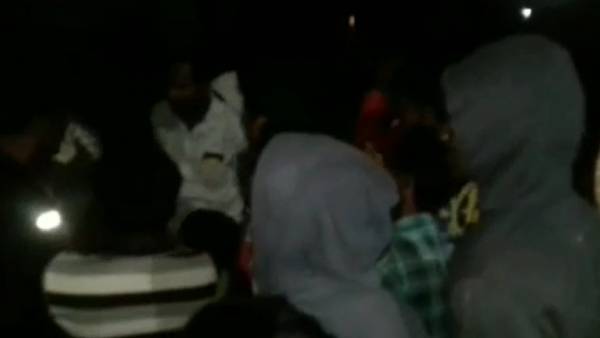 பாத்திரங்கள் பாத்திரங்கள்